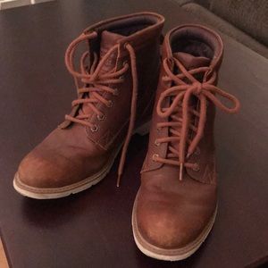 Lined Timberland boots